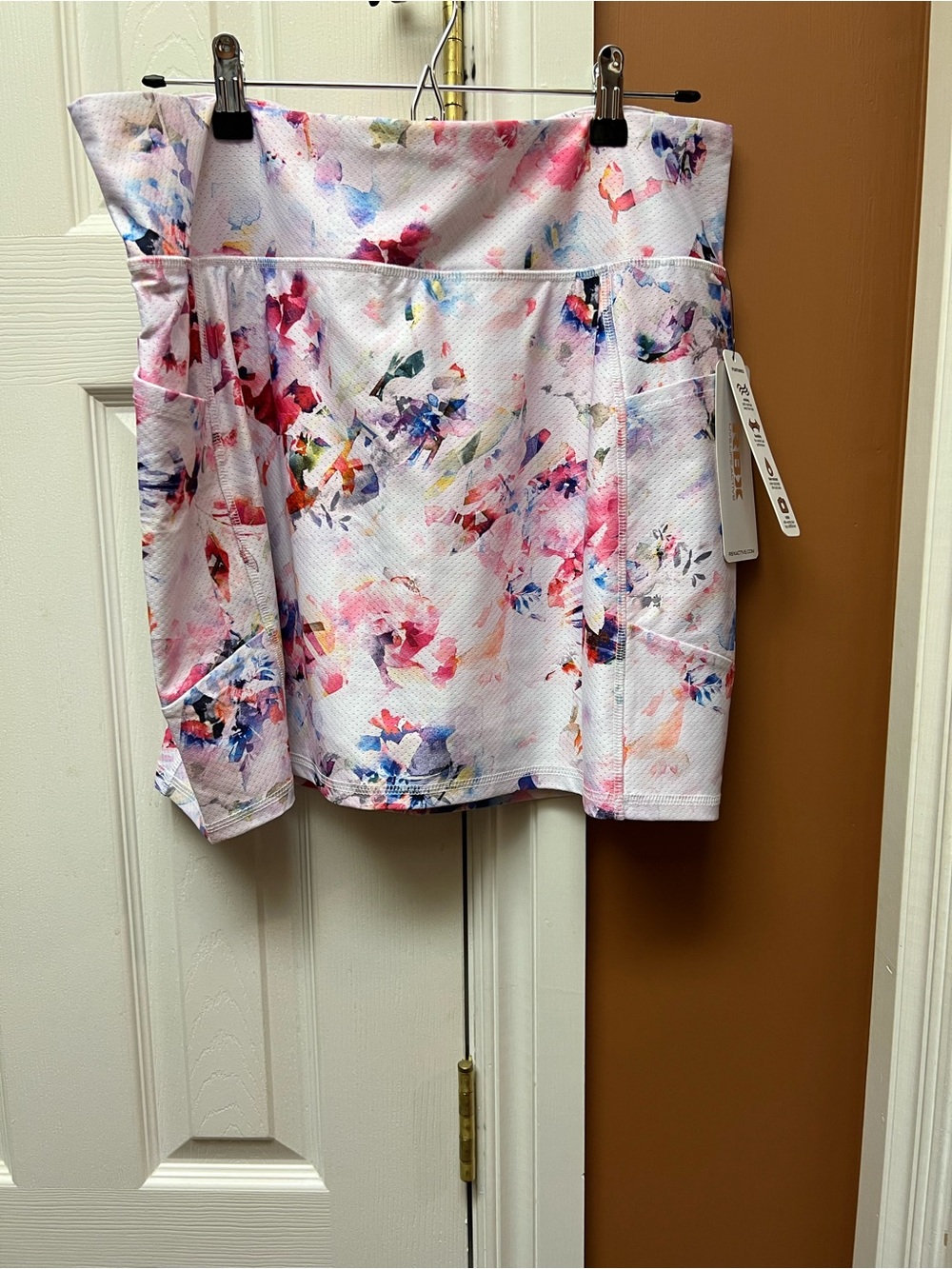Reebok White Floral Watercolor Athletic Skort